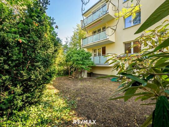 Großes Potential: 4-Zimmerwohnung mit großem Eigengarten, 2 Terrassen und Garagenplatz