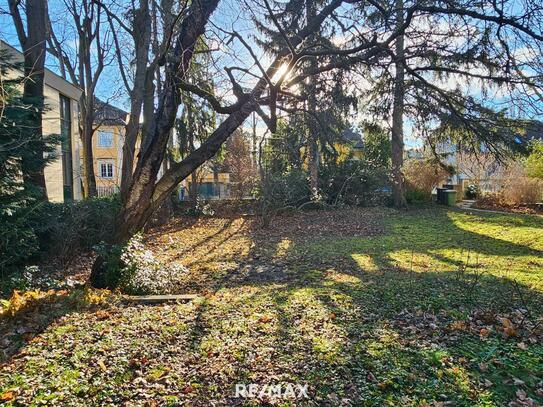 TOP-LAGE OBER ST. VEIT - GROSSER NATURGARTEN - NÄHE ROTER BERG UND U4 OBER ST. VEIT - RUHIG - WOHNUNG IN VILLA