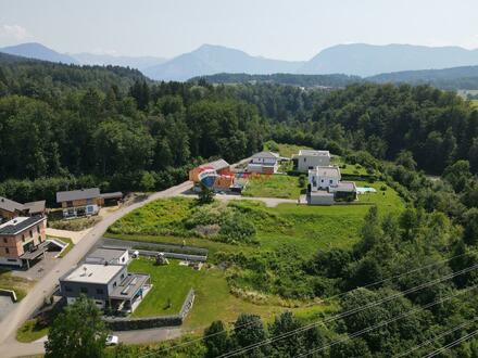 Schönes Baugrundstück im Grünen