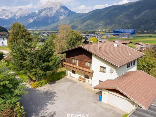 Wohnhaus mit großem Garten in guter ruhiger Lage