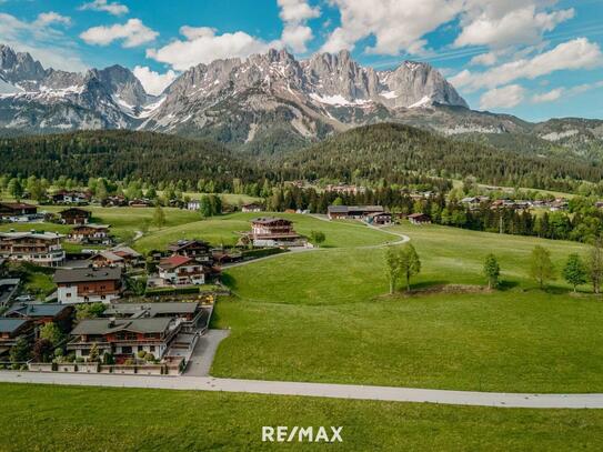 Baugrundstück mit atemberaubendem Kaiserblick in Going