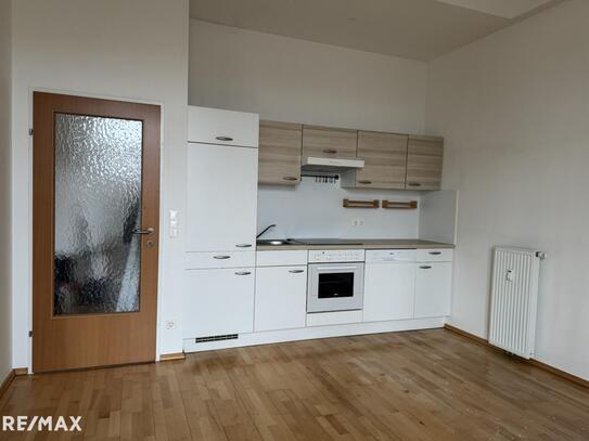 2-Zimmer-Wohnung mit großzügigem Balkon zu vermieten