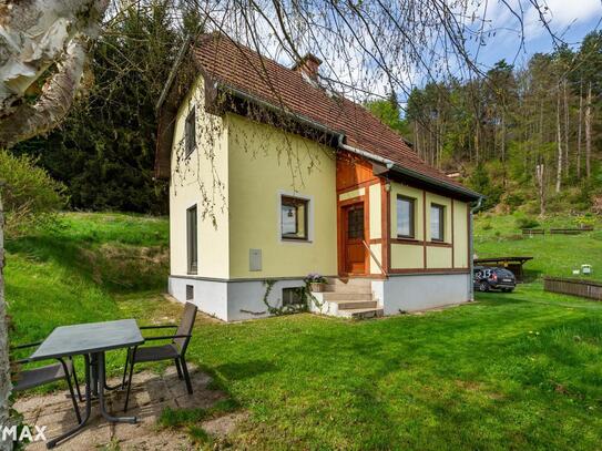 Kleines Haus auf großem Grundstück in Kapfenberg/Diemlach