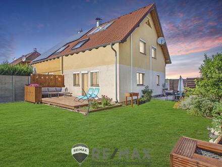 "Ihr Traumhaus in Seyring - Ein liebevolles Zuhause inmitten der Natur!"