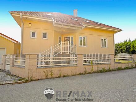 „Einfamilienhaus, Doppelgarage, 719m² Grund, 20 Min. nach Wien!“
