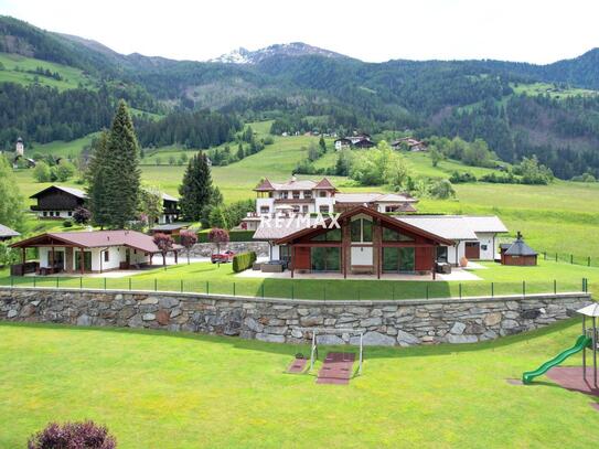 Einzigartiges Anwesen im luxuriösen Landhausstil