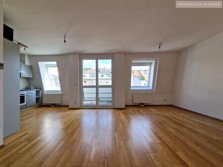 3-Zimmer Neubauwohnung mit großem Balkon
