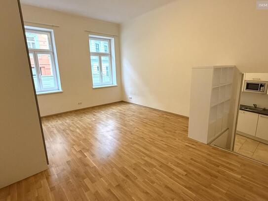 Büro/Praxis mit Straßenzugang in U4-Nähe!! Fernwärme!