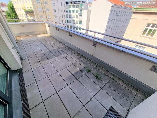 DG-Wohnung mit ECK-TERRASSE ++ tolle Infrastruktur ++ NEUBAU 2016!!