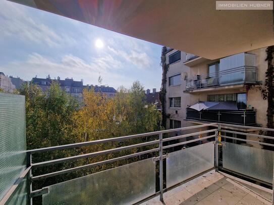 Sonnig und gut aufgeteilt + Loggia mit Grünblick + sanierungsbedürftig