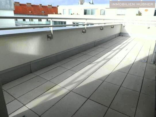 Sonnige 20m² TERRASSE mit toller Infrastruktur: NEUBAU 2016!!