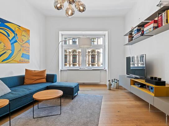 Stilvoll renovierte Altbauwohnung im 3.Bezirk. Citynaher Lifestyle mit besonderem Flair.