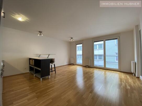 Super aufgeteilte 2-Zimmer Wohnung mit Loggia in AKH Nähe