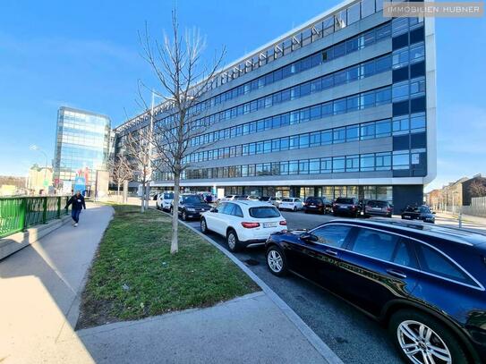 Hochmoderne und flexible Büroflächen im Office-Tower beim Schloss Schönbrunn