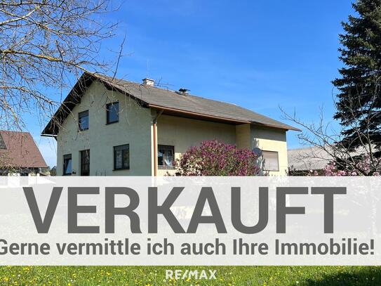 Wohnhaus - unterkellert und ausbaufähig! Mit sehr schönem und ebenen Garten! VERKAUFT