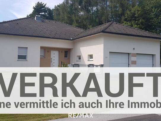 Gepflegtes Einfamilienhaus mit Pool und großem Grundstück KAUFANBOT ANGENOMMEN