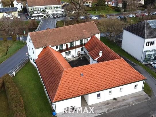 Haus mit 8 Wohneinheiten im begehrten St. Johann bei Herberstein am Stubenbergsee mit 16 Parkplätzen.