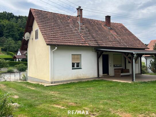 NEUER PREIS Bauernhaus mit BRUNNEN und Nebengebäude