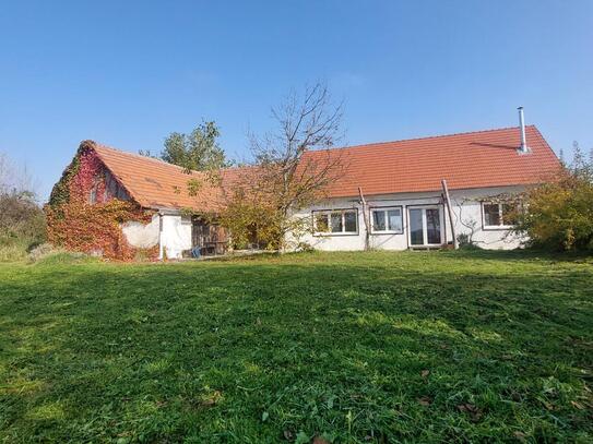 Renoviertes Bauernhaus mit sehr großem Grund in beeindruckender Aussichtslage