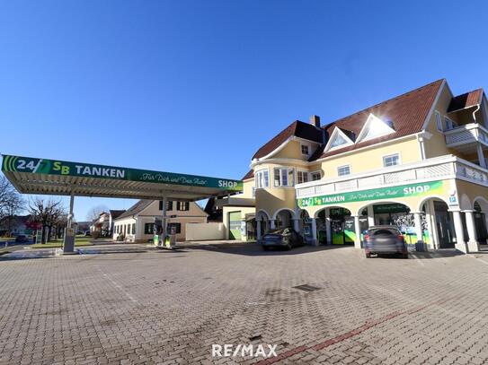 Tankstelle mit Garagen & Wohn- Geschäftshaus!