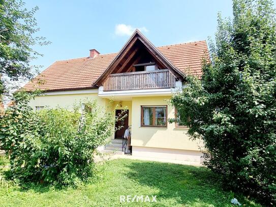 Haus mit Garten in ruhiger Einfamilienhausgasse