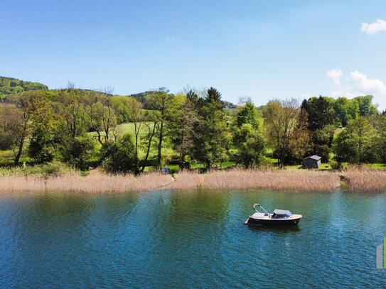 Seltene Gelegenheit: Idyllisches Seegrundstück direkt am Obertrumer See