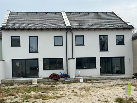 EINMALIGE GELEGENHEIT! ENDLICH GLÜCKLICH WERDEN IM EIGENEN HAUS MIT GARTEN!