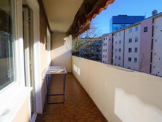 Gut vermietete 2 Zimmerwohnung mit Loggia