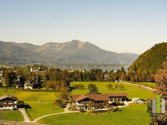 Zweitwohnsitz oder Hauptwohnsitz mit Blick auf den Wolfgangsee