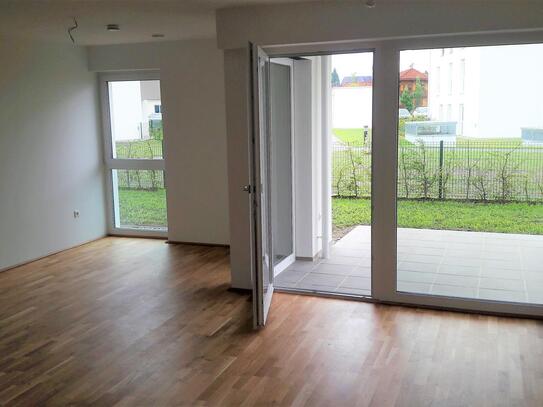 Wunderschöne 3 Zimmerwohnung mit Garten
