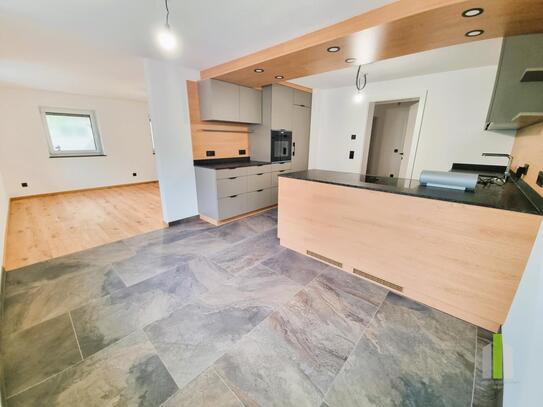 ERSTBEZUG: Hochwertige 2-Zimmer-Wohnung mit Garten