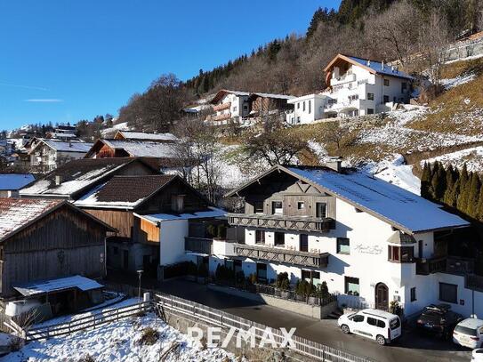 Ihr Apartmenthaus in Ladis - Alpine Eleganz in bester Lage!