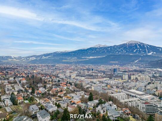 Sehr schönes Villengrundstück in besonderer Lage mit Altbestand in Innsbruck zu verkaufen