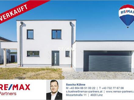 ***Familientraum*** Einfamilienhaus mit großzügigem Raumangebot in idyllischer Siedlungslage