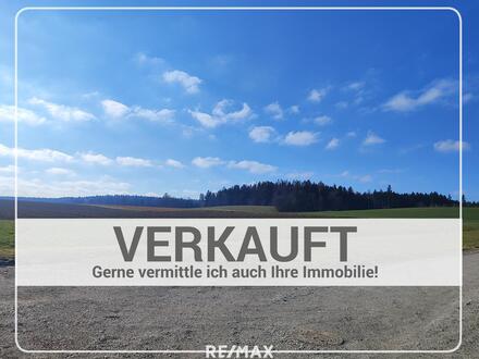 Grundstück