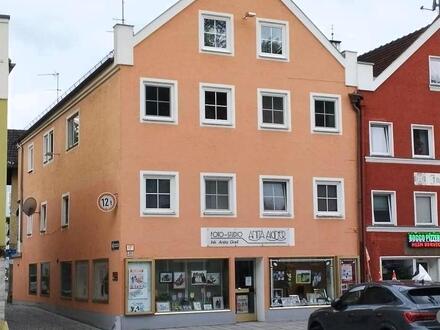 Wohn- und Geschäftshaus am Marktplatz