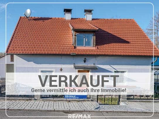 Wohnhaus mit großem Garten