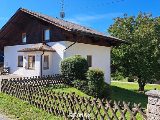 Einfamilienhaus mit großem Garten