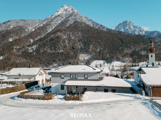 Alpenpanorama gewünscht? - Unverbaubares Grundstück - Stilvolles Haus mit großem Grundstück am Pillersee!