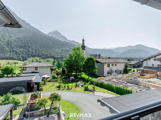 Alpenpanorama gewünscht? - Unverbaubares Grundstück - Stilvolles Haus mit großem Grundstück am Pillersee!