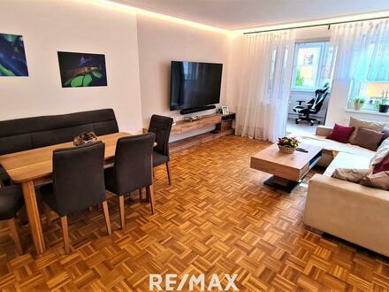 Top - 3 oder/auch 4 Zimmerwohnung mit neuwertigen Bad, Loggia und überglaster Terrasse