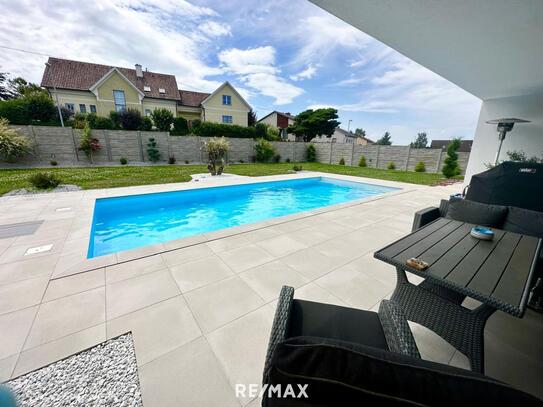 Bieterverfahren!! Open House am 08.12.2024 10:00 - 14:00 Perfektes Haus mit beheizbaren Pool