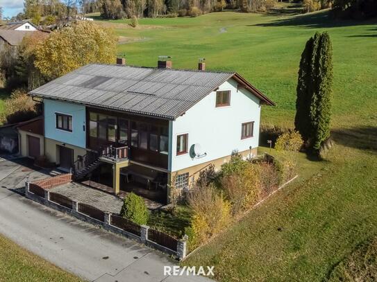 Einfamilienhaus mit Wintergarten und Möglichkeit zum Ausbau