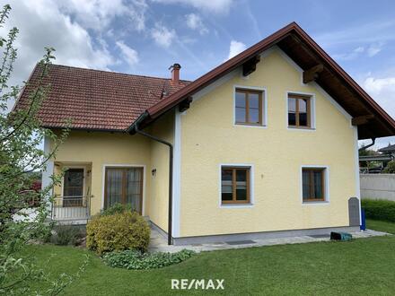 ***OPEN HOUSE Samstag, 17. Juni 2023*** Attraktives Einfamilienhaus mit schöner Gartenanlage! ...mit dem Potenzial ein…