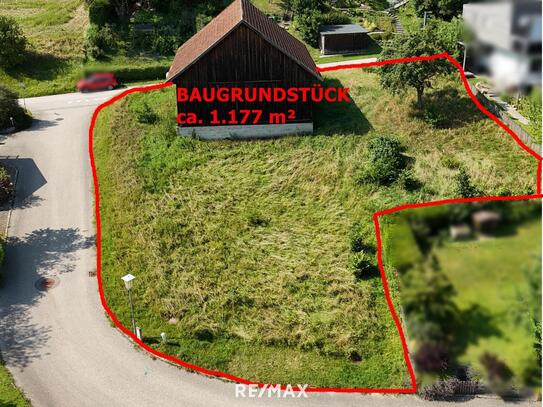 ACHTUNG: Traumhaftes ECK-Baugrundstück ca. 1177 m² ohne Bauzwang - Ruhige Stadtrandlage !