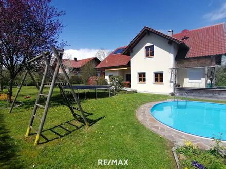 Ansprechendes und gepflegtes Wohnhaus mit schönem Garten in Stadtnähe!