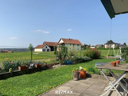 Hochwertige barrierefreie Eigentumswohnung mit traumhaftem Gartenanteil