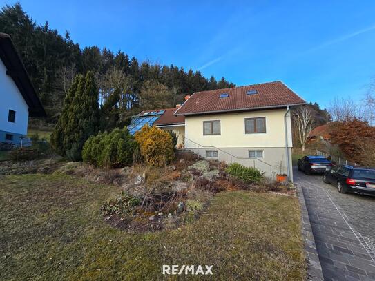 ***OPEN HOUSE Freitag, 28. März 2025 von 13 - 17 Uhr*** Traumhaftes Einfamilienhaus in Taufkirchen – Wohnen mit Stil un…