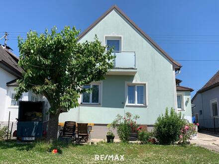 Gemütliches Einfamilienhaus mit neuem Anbau in sonniger Lage