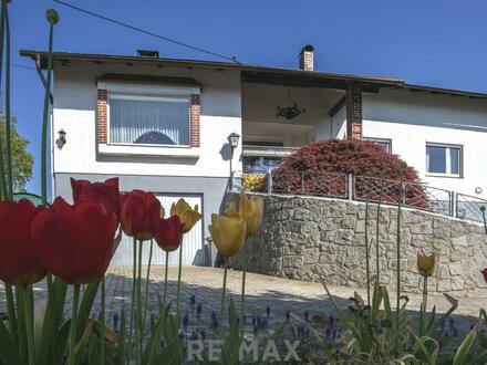 Gepflegtes Einfamilienhaus in Außertreffling mit tollem Ausblick